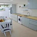 Tierra, Primera Linea Mar Apartment Playa Honda (Lanzarote)