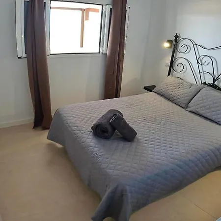 Tierra, Primera Linea Mar Daire