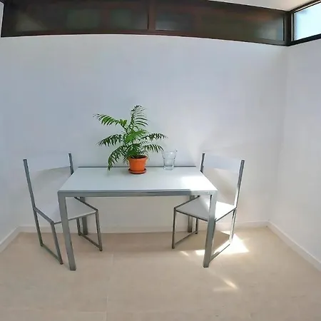 Tierra, Primera Linea Mar * Playa Honda (Lanzarote)