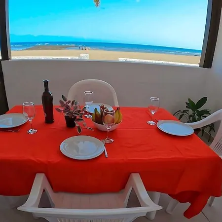 Tierra, Primera Linea Mar Appartement Playa Honda (Lanzarote)