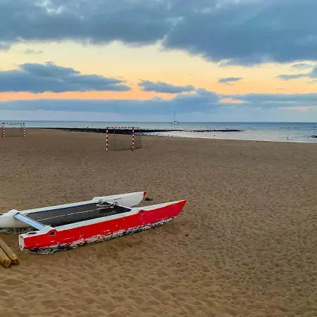 Tierra, Primera Linea Mar * Playa Honda (Lanzarote)